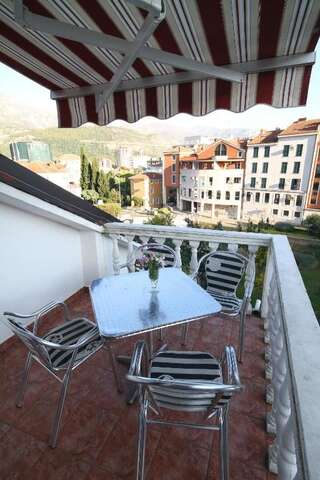 Апартаменты Apartments Budva Center 2 Будва Апартаменты "Комфорт" с 2 спальнями и террасой-10